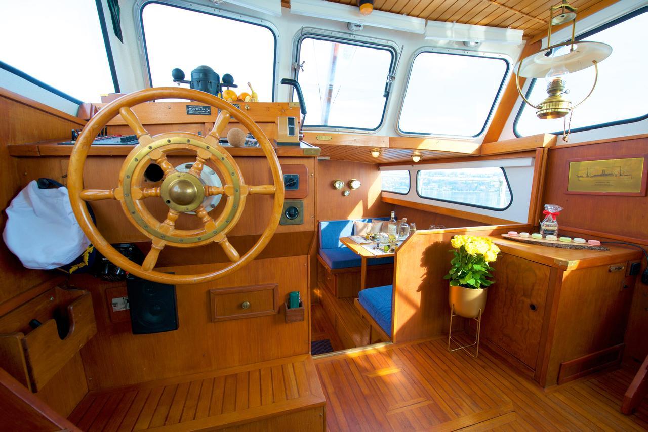 Homeboat-Maison Flottante Женева Екстериор снимка